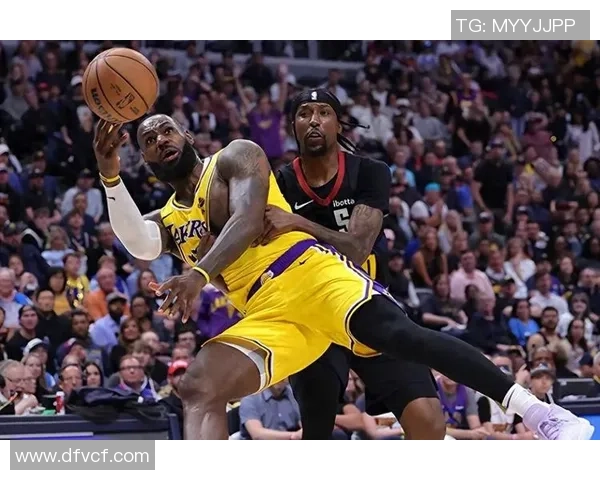 JRS直播湖人对阵掘金精彩赛事回顾与分析全场亮点尽在其中 JRS直播湖人对阵掘金精彩赛事回顾与分析全场亮点尽在其中