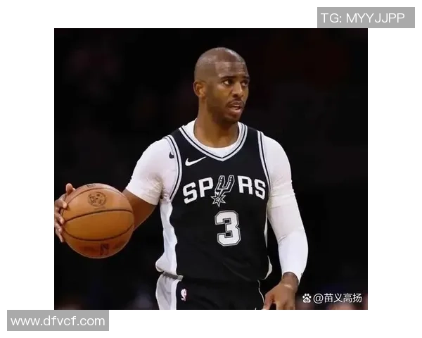 克里斯保罗：从篮球场上的指挥官到传奇球员的成长之路