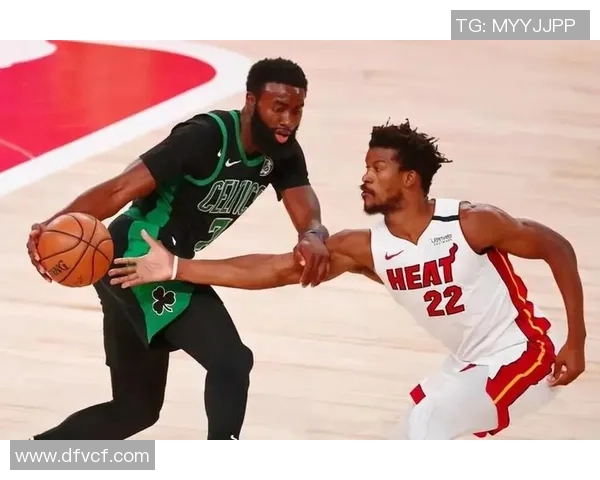 凯尔特人与热火的激烈对决回顾2020年9月24日精彩瞬间 凯尔特人与热火的激烈对决回顾2020年9月24日精彩瞬间