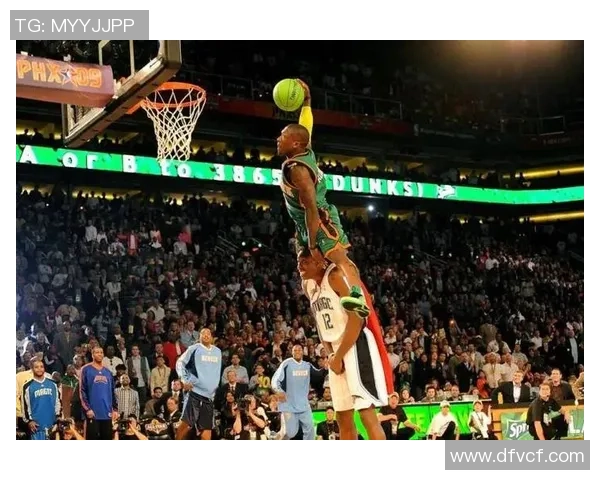 凯里与内特罗宾逊的巅峰对决谁能在球场上笑到最后 凯里与内特罗宾逊的巅峰对决谁能在球场上笑到最后